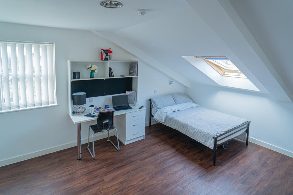 Apartment in Liverpool, Everton - View 2