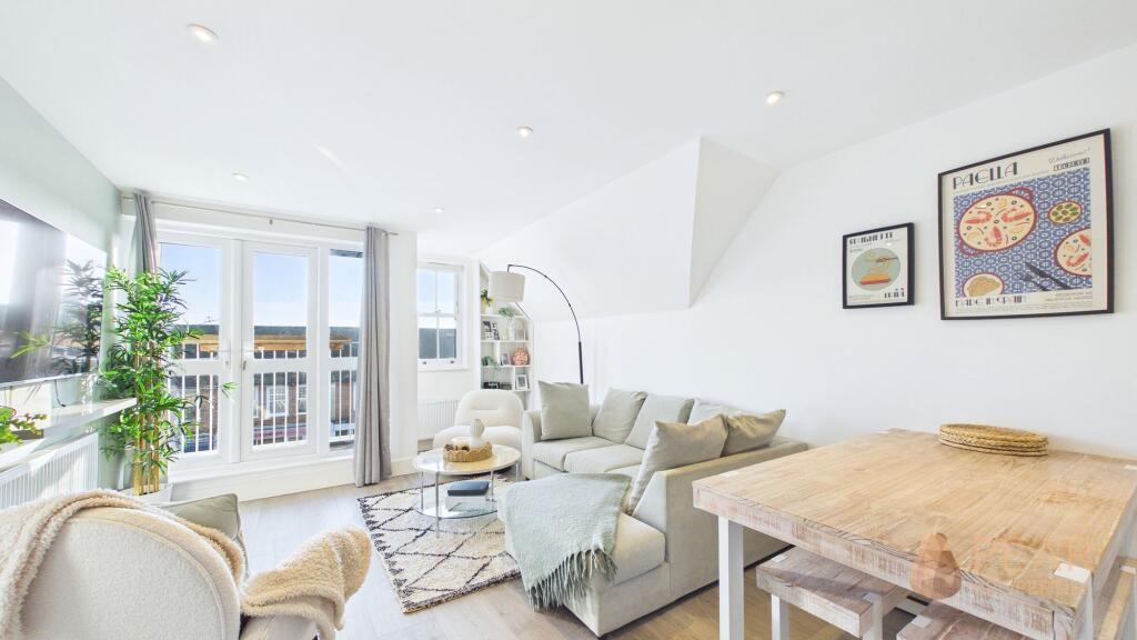 Main image of property: Parkfield Road, Worthing, BN13