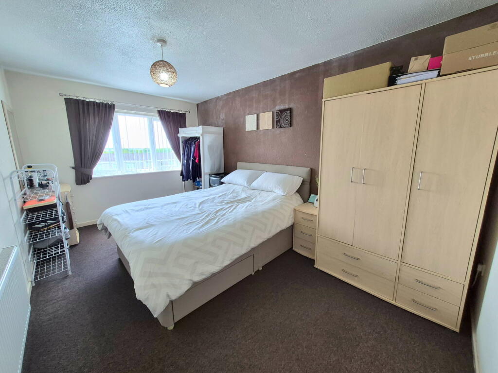 Helmsdale, Skelmersdale, WN8 6QF - Więcej
