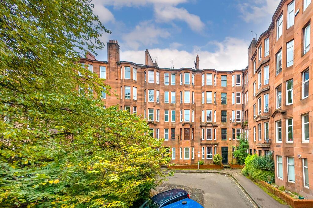 1 Bedroom Flat in G41 2EZ