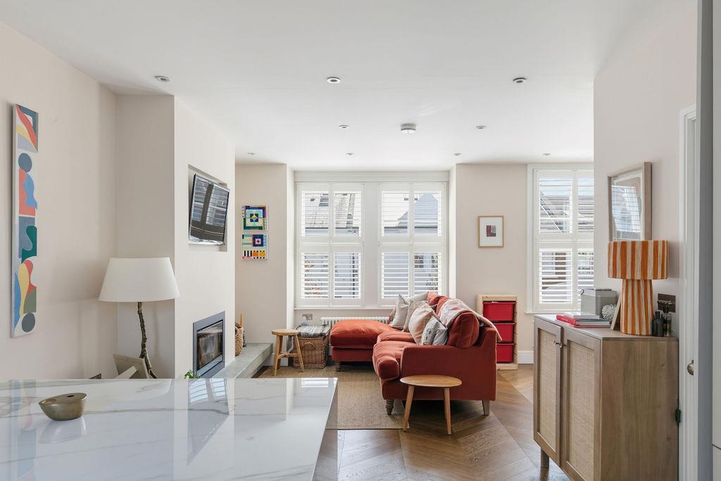 Apartment in London - View 5