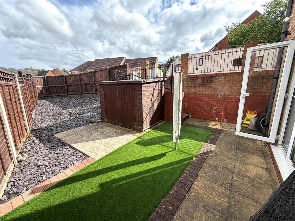 House in Wakefield - View 4