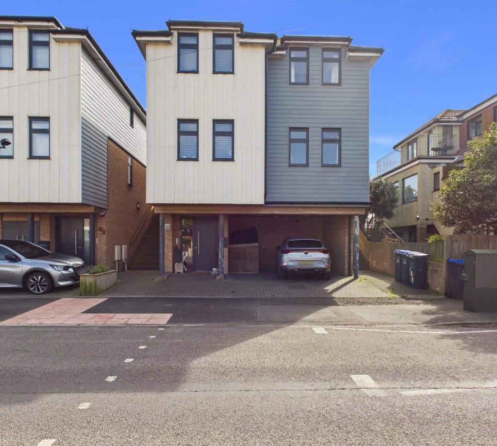 Main image of property: Brighton Road, Lancing, BN15 8LN
