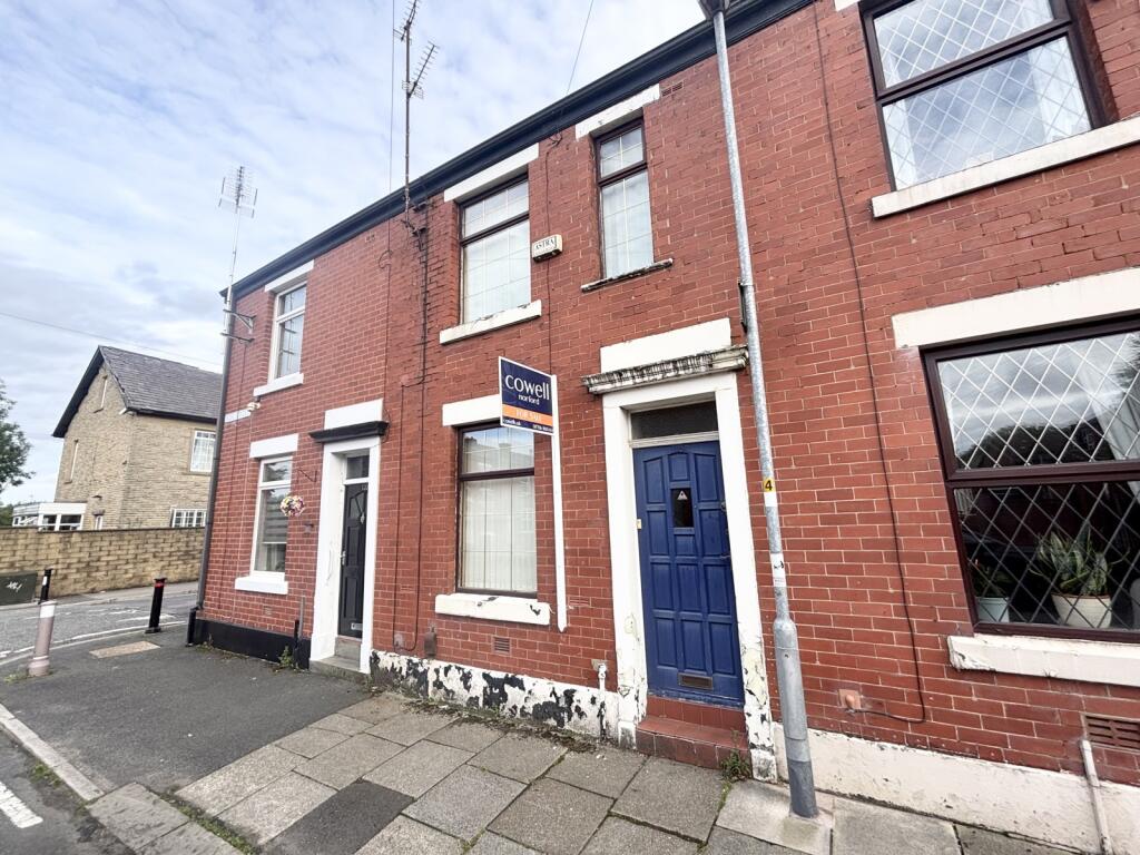 2-bed terraced on Ada Street, Syke, Rochdale, OL12, £135,000