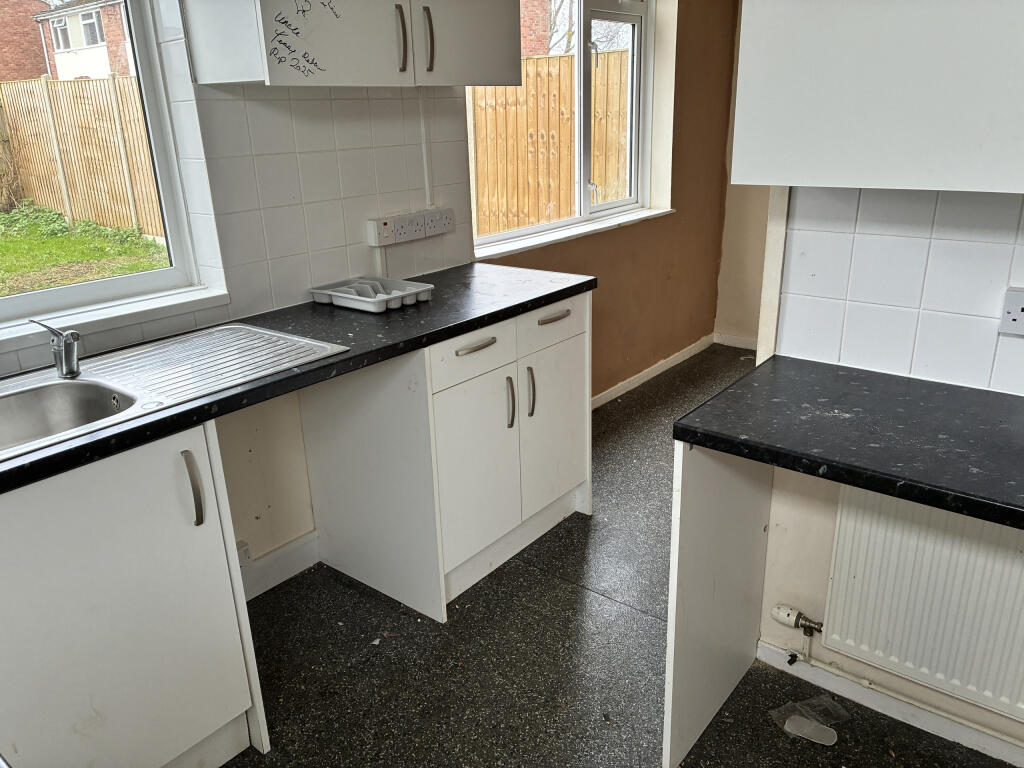 Footway Croft, Leominster, Herefordshire, HR6 9AG photo 2