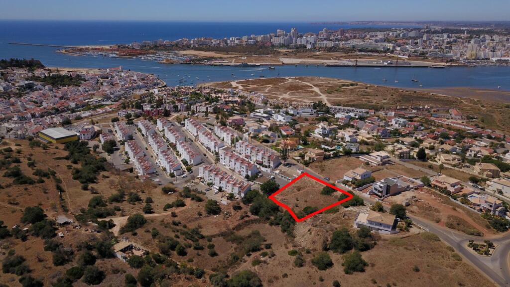 Main image of property: Algarve, Lagoa