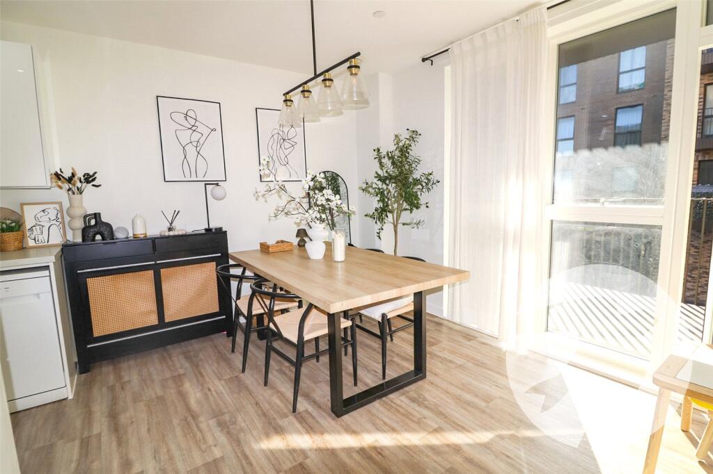 Apartment in Dartford - View 5
