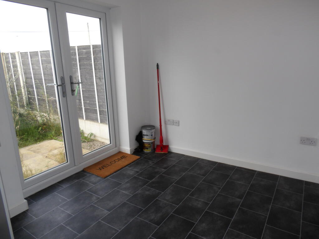 House in Blackburn - View 3
