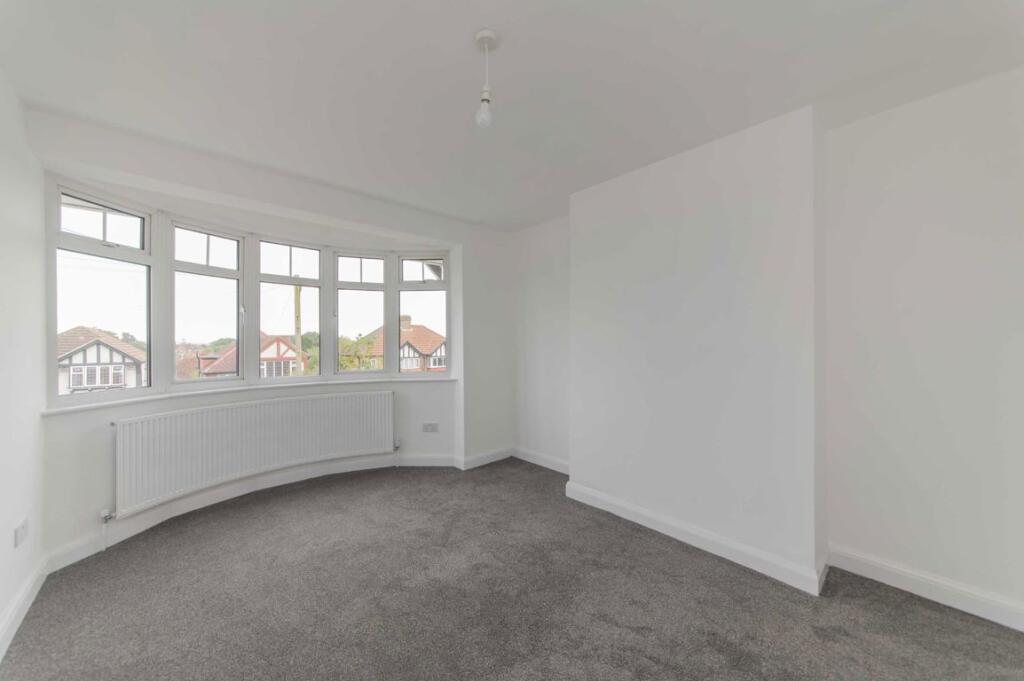 House in Harrow - View 5