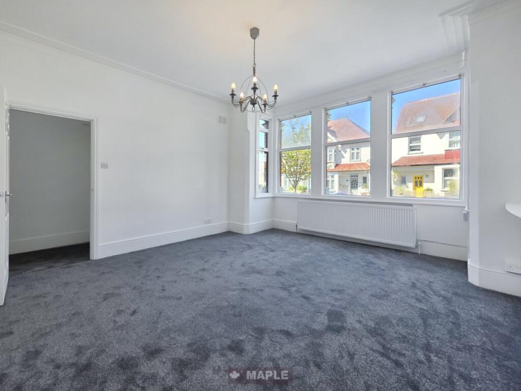 Apartment in London - View 6