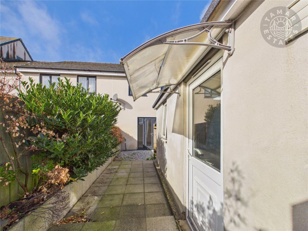 Pennycross Close, Plymouth, Devon, PL2 photo 3