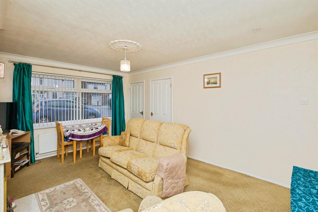 Main Road, Shirland, Alfreton photo 4
