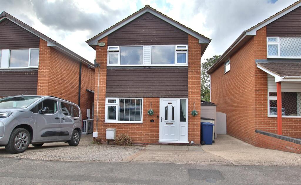 Main image of property: Springfield, Tewkesbury