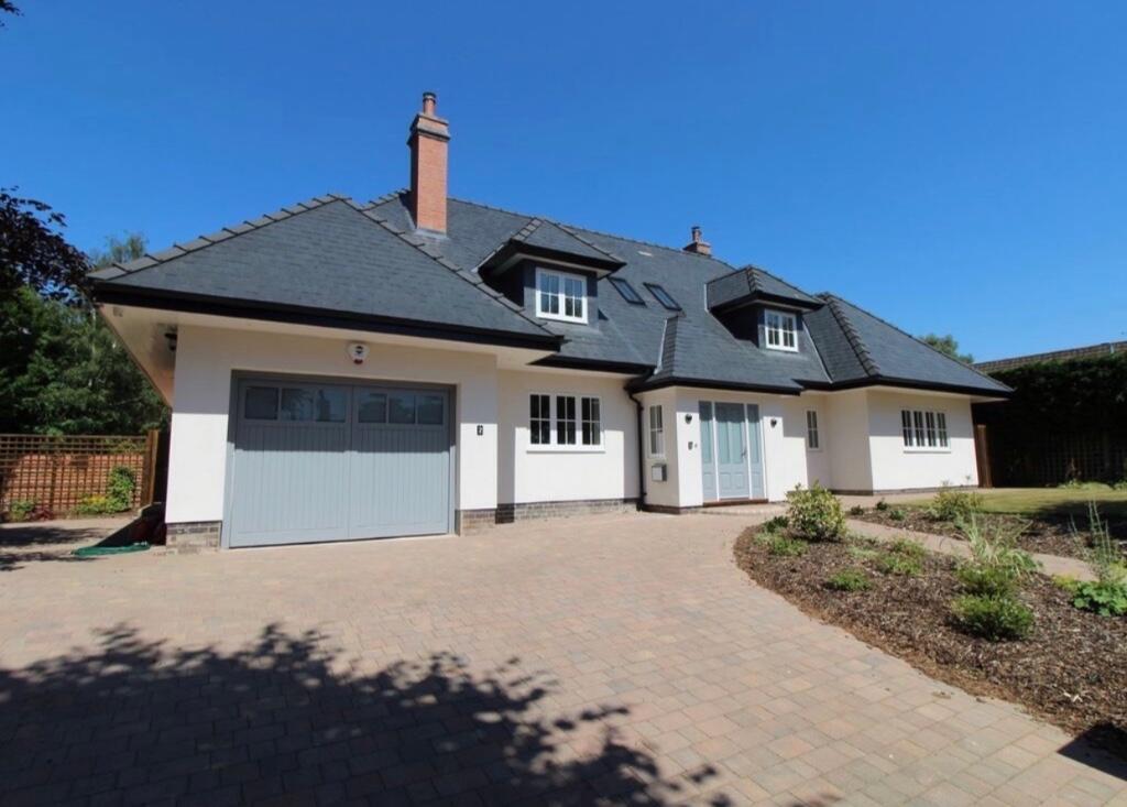 Main image of property: Vicarage Street, NG9