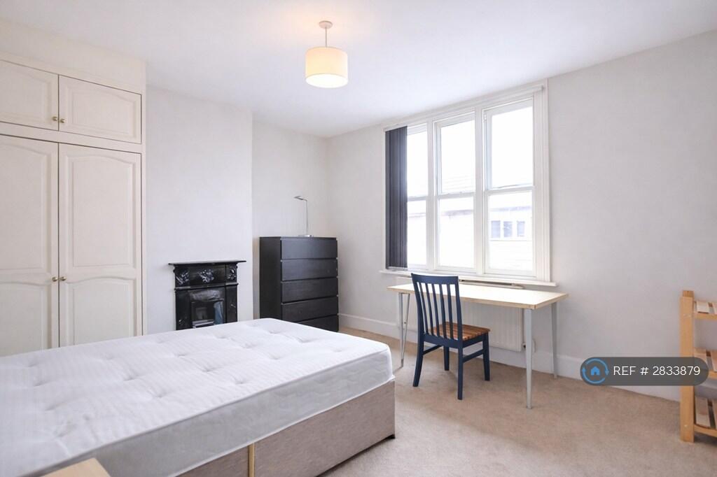 Main image of property: Lytham Road, Leicester, LE2