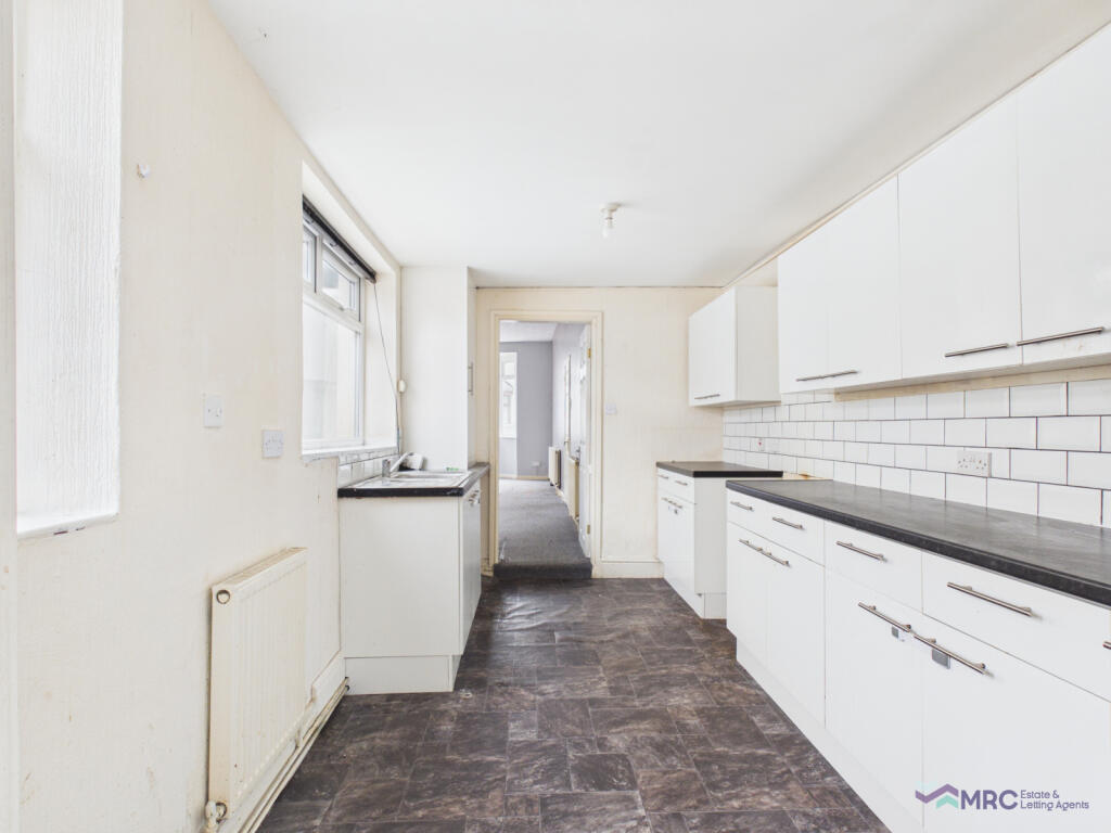 House in Hull, Kingston upon Hull - View 5