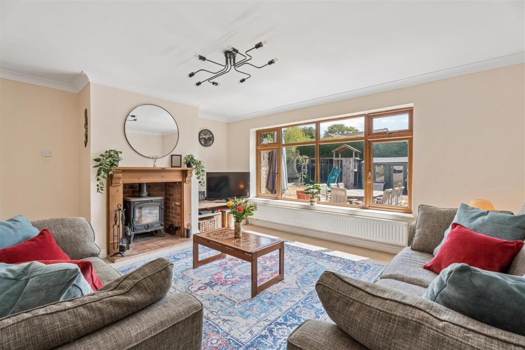 House in Milton Keynes - View 4