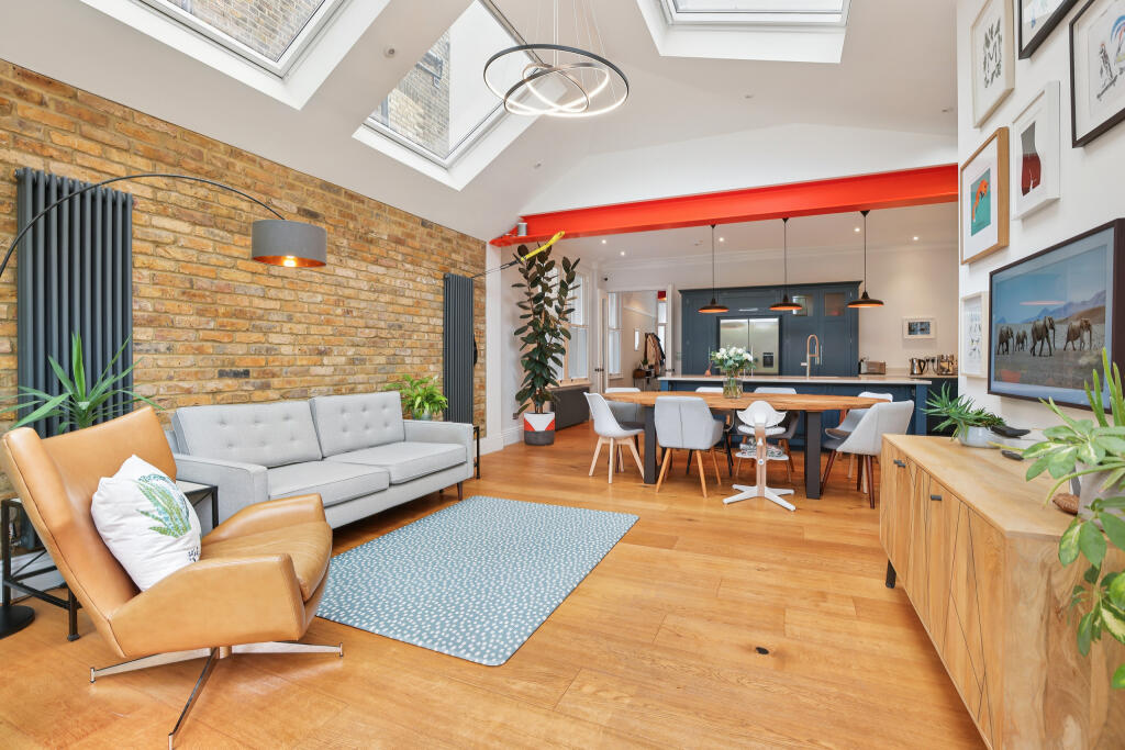 Main image of property: Elers Road, Ealing, London, W13