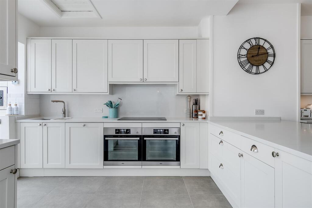 House in London - View 4