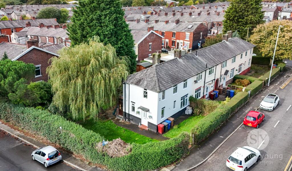 3-bed terraced on Sunny Bank Road, Blackburn, BB2, £165,000