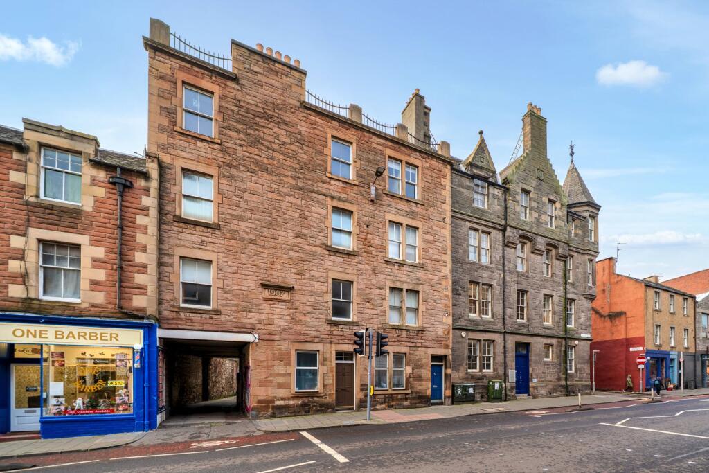 Main image of property: Causewayside, Newington, Edinburgh