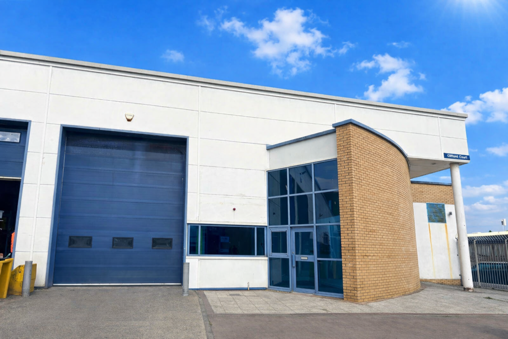 Clifford exterior.png