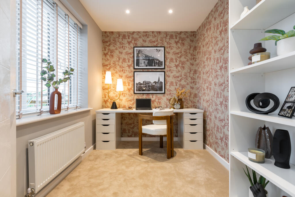 House in Basingstoke and Deane, Dummer - More