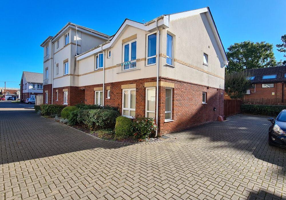 Main image of property: Forest Mews, Totton, SO40