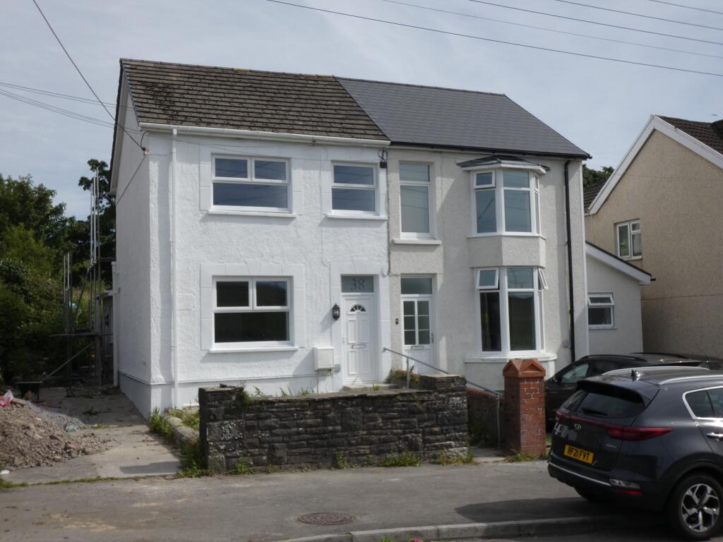 Main image of property: Golwg Y Bryn, Seven Sisters, Neath . SA10 9BY