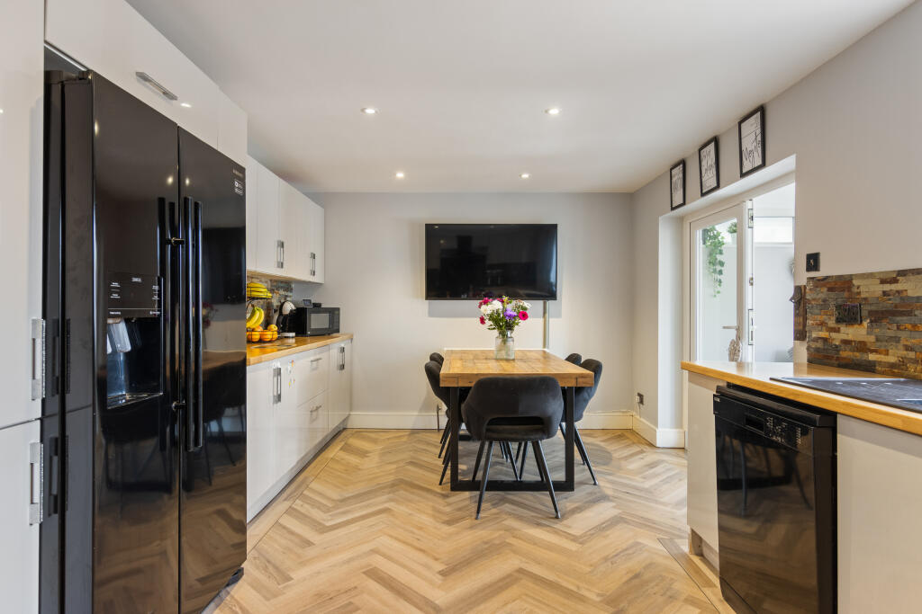 House in Doncaster - More