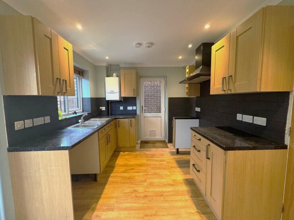 House in Ipswich - View 4