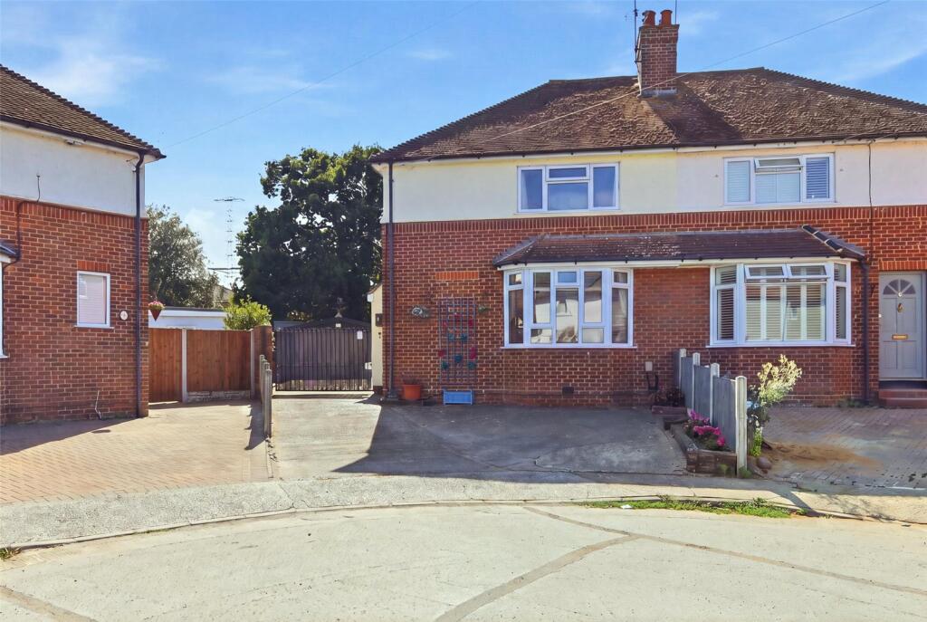 Main image of property: Maltings Road, Great Baddow, Essex, CM2