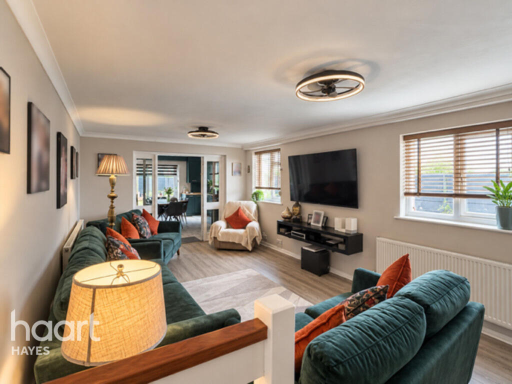 House in Southall - View 5