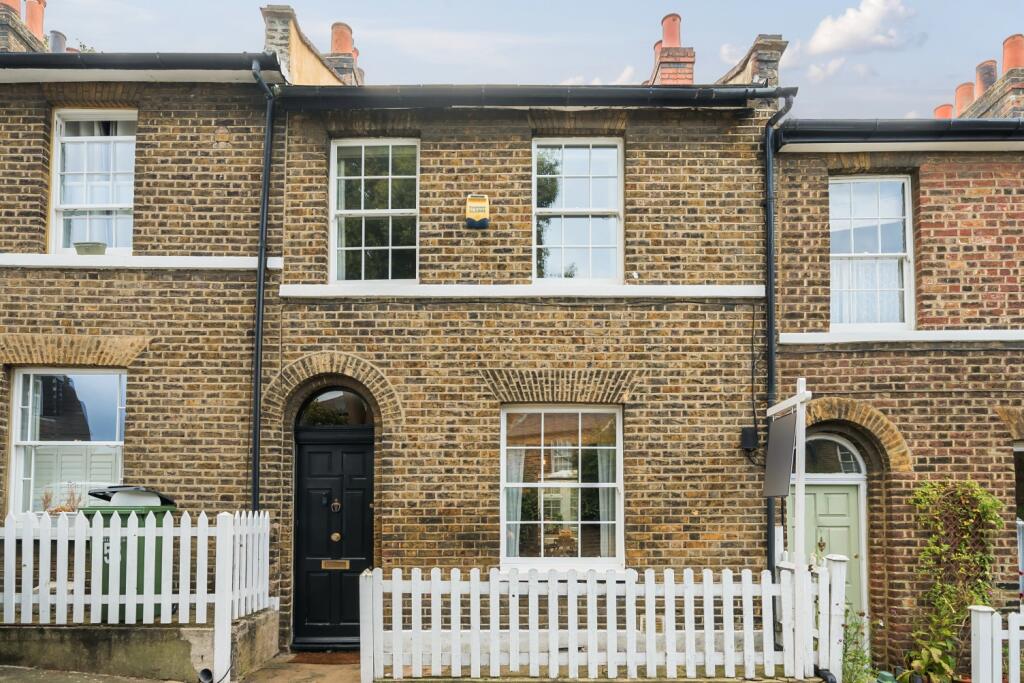 Main image of property: Maidenstone Hill, Greenwich