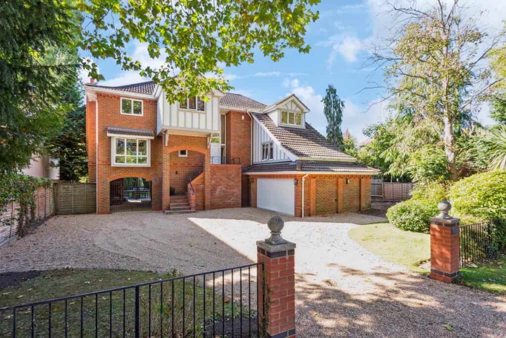 Main image of property: Woodhurst Road, Maidenhead, SL6