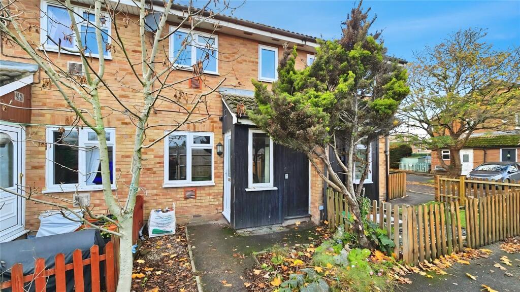 Main image of property: Meadowbrook Close, Colnbrook, Slough, SL3