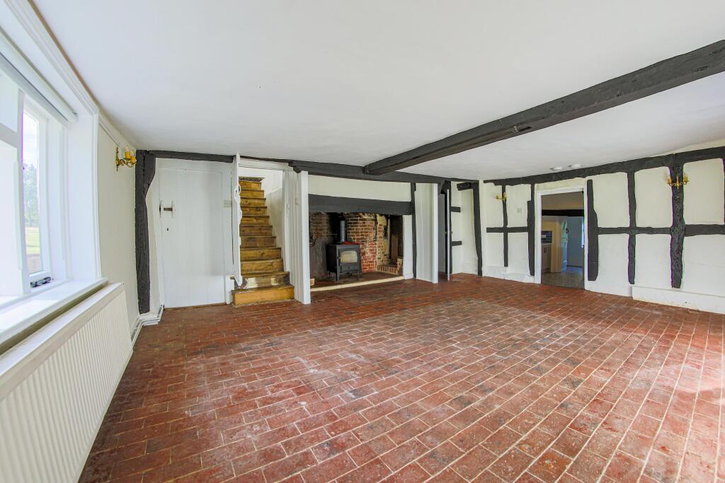 House in Guildford - View 4