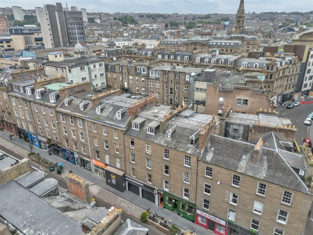 3-bed flat on 40 Union Street, Dundee, £135,000
