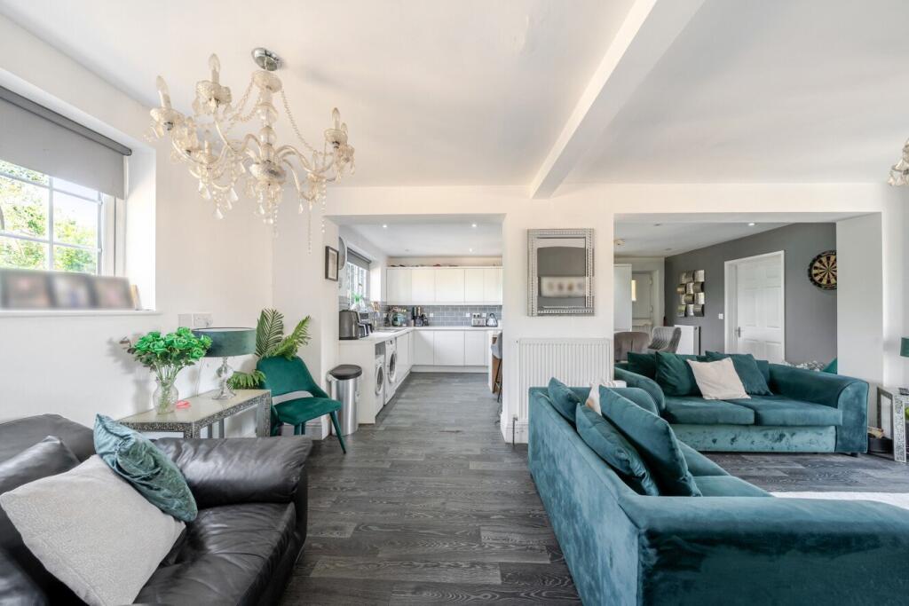 House in London - View 3