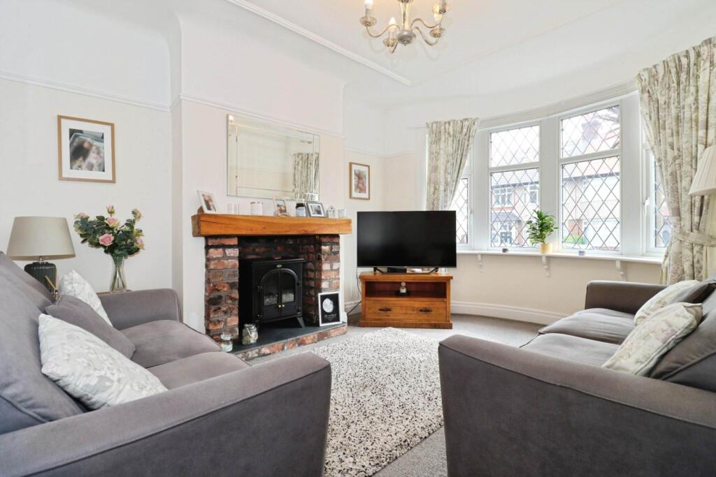 Fieldway, Higher Bebington photo 4
