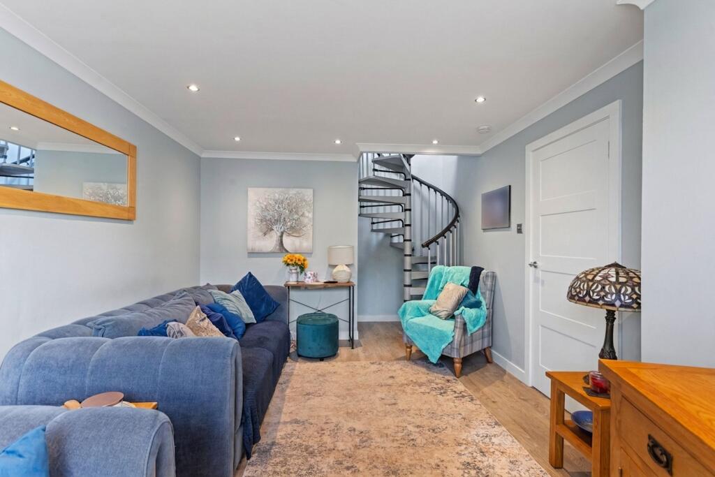 House in Livingston, Murieston