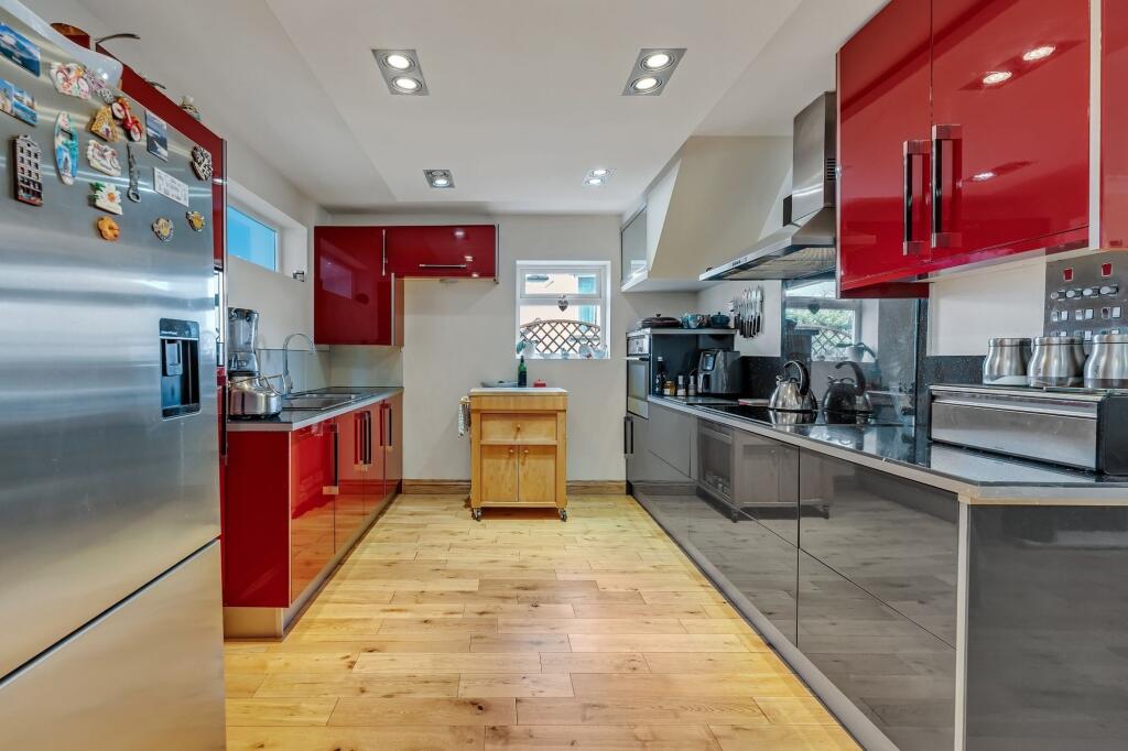 Ravenglass Crescent, Bristol, BS10 - View 5