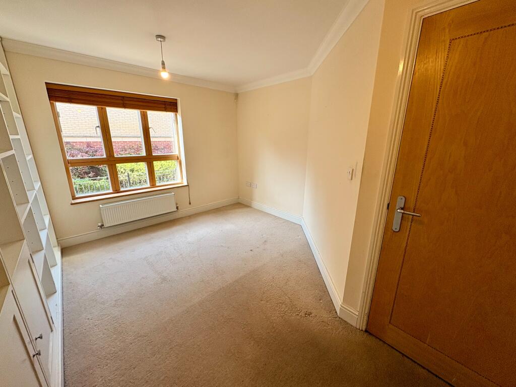 House in Cambridge, Cambridgeshire - View 4
