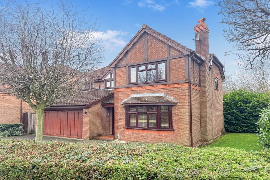 Main image of property: Langden Close, Culcheth, WA3 4DR