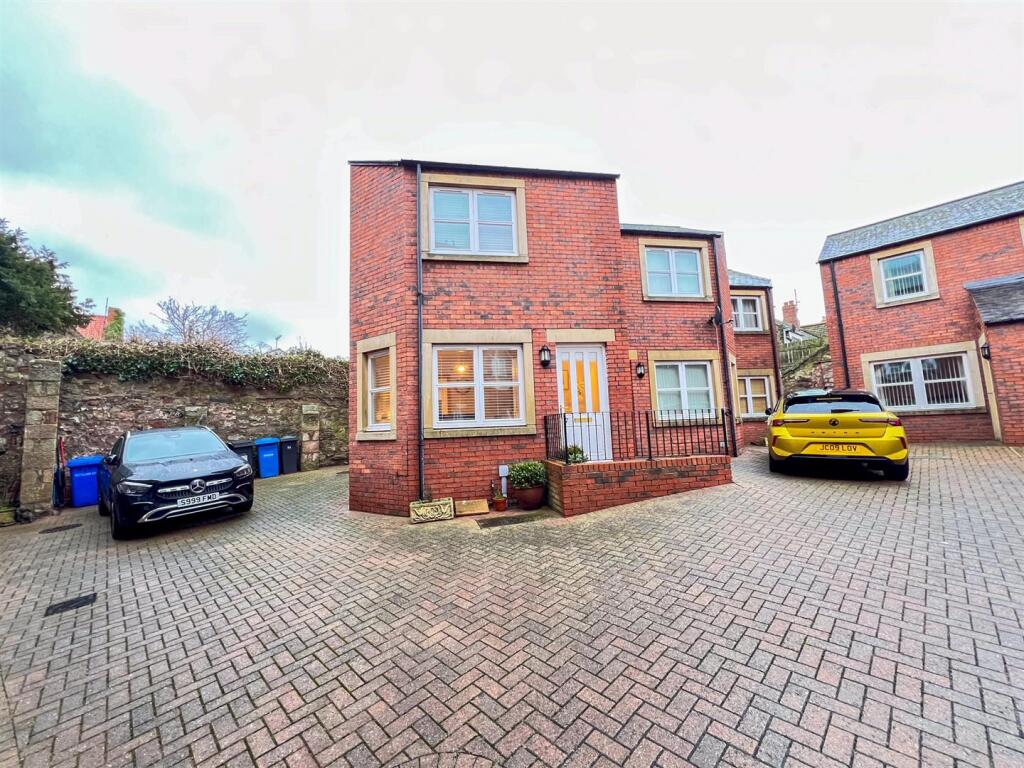 Main image of property: Swanston Mews, Berwick-Upon-Tweed