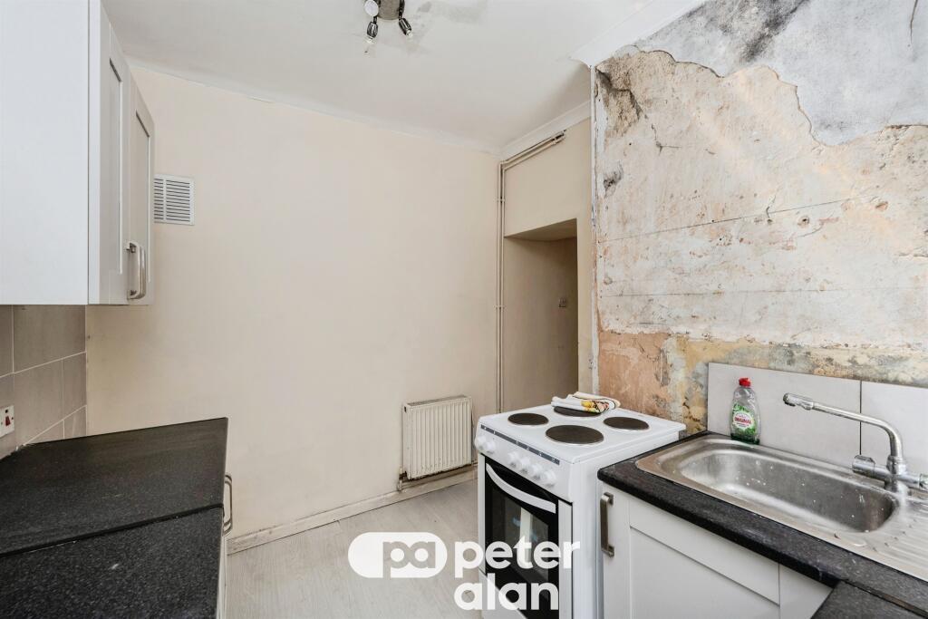 Seaview Terrace, Mount Pleasant, Swansea - View 5