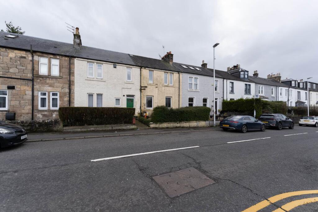 Main image of property: Easwald Bank, Kilbarchan