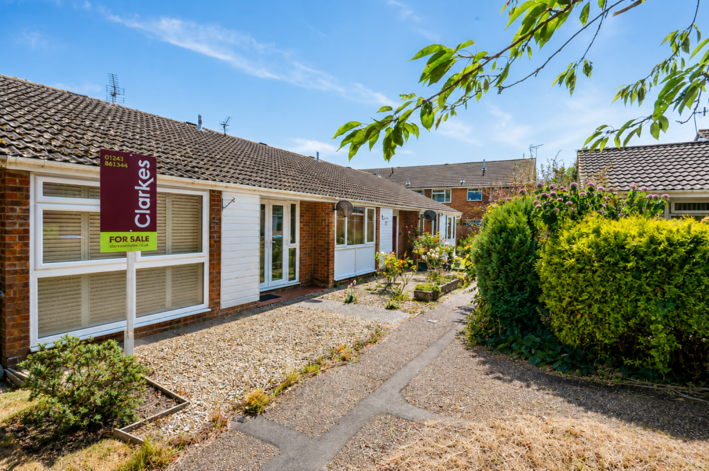 Main image of property: Westfield, Bognor Regis, PO22 9HE