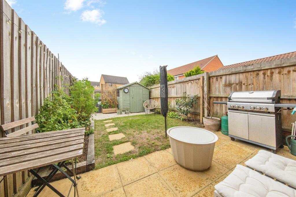 House in Ipswich - View 3