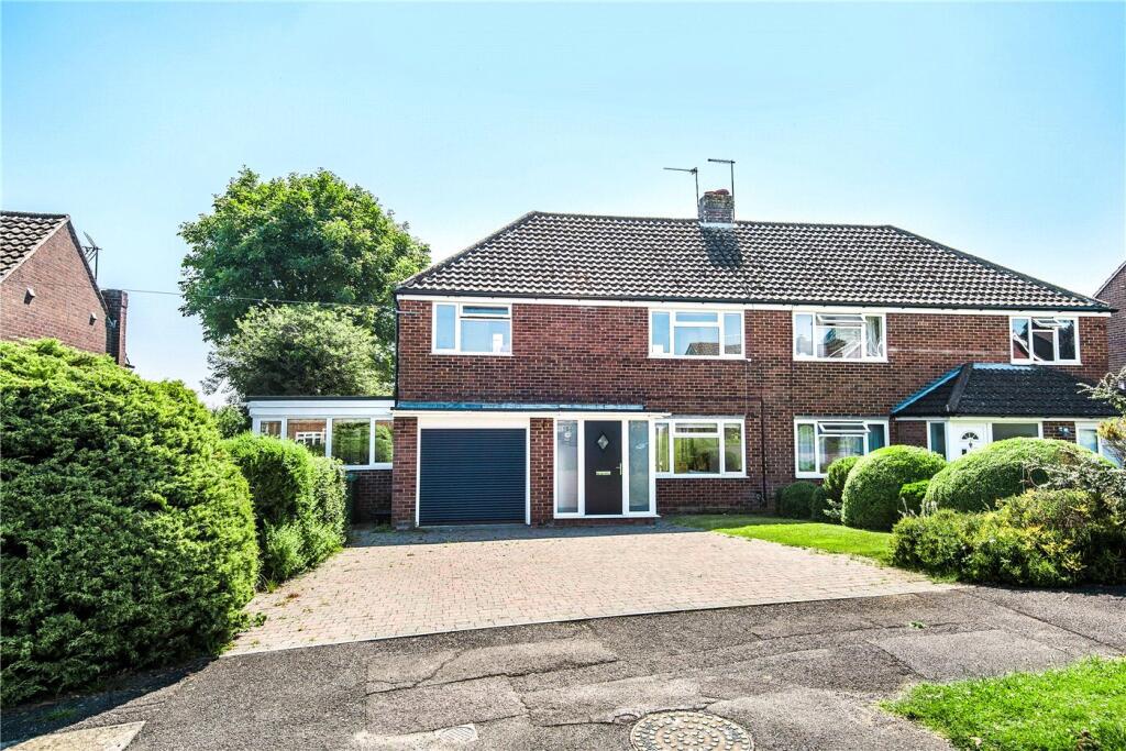 3-bed semi-detached on Hillside Road, Winchester, SO22, £625,000